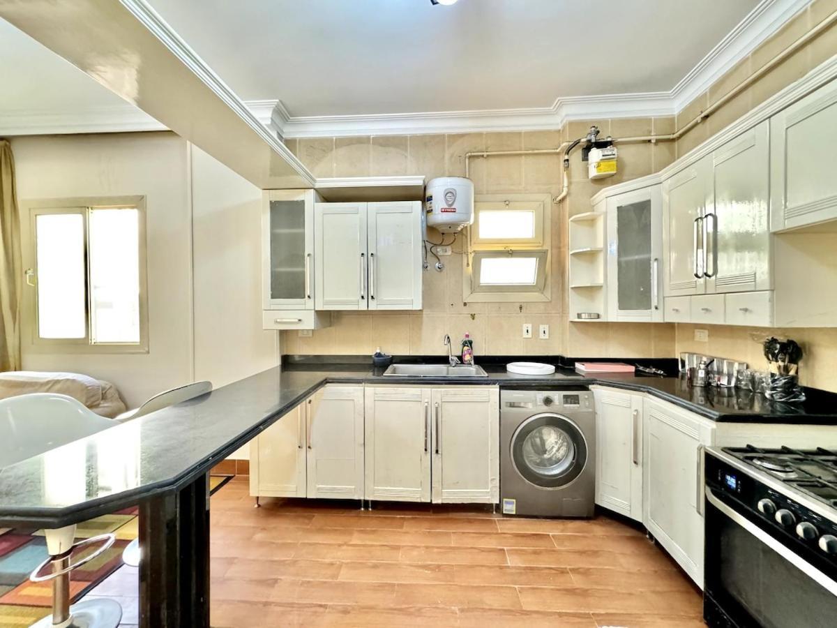 2br Spacious Prime Location New
