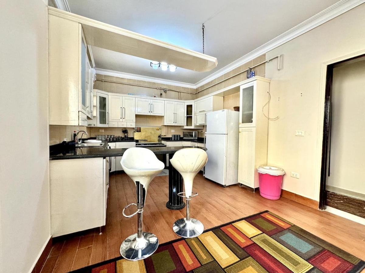2br Spacious Prime Location New *