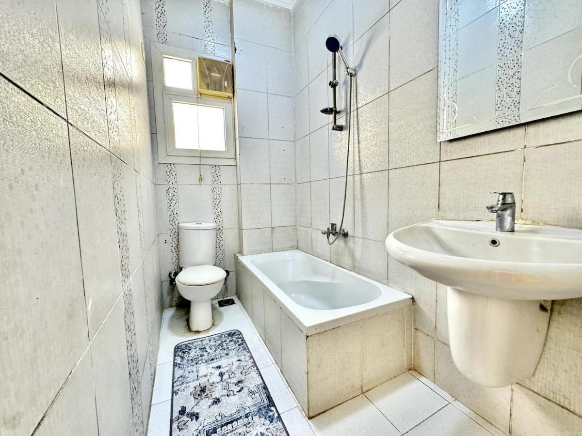 Apartment 2br Spacious Prime Location New